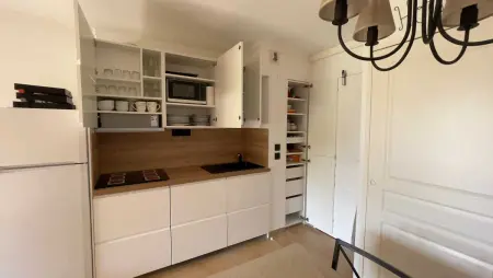 Appartement 32 m² avec piscine partagée à Roquebrune-sur-Argens : photo 3