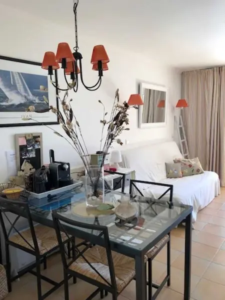 Appartement 32 m² avec piscine partagée à Roquebrune-sur-Argens : photo 4
