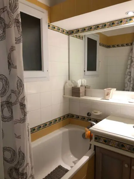Appartement 32 m² avec piscine partagée à Roquebrune-sur-Argens : photo 10
