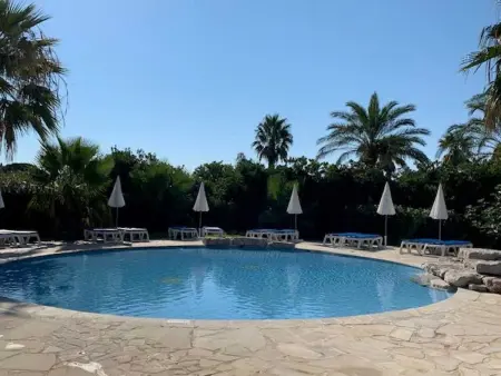 Appartement 32 m² avec piscine partagée à Roquebrune-sur-Argens : photo 16