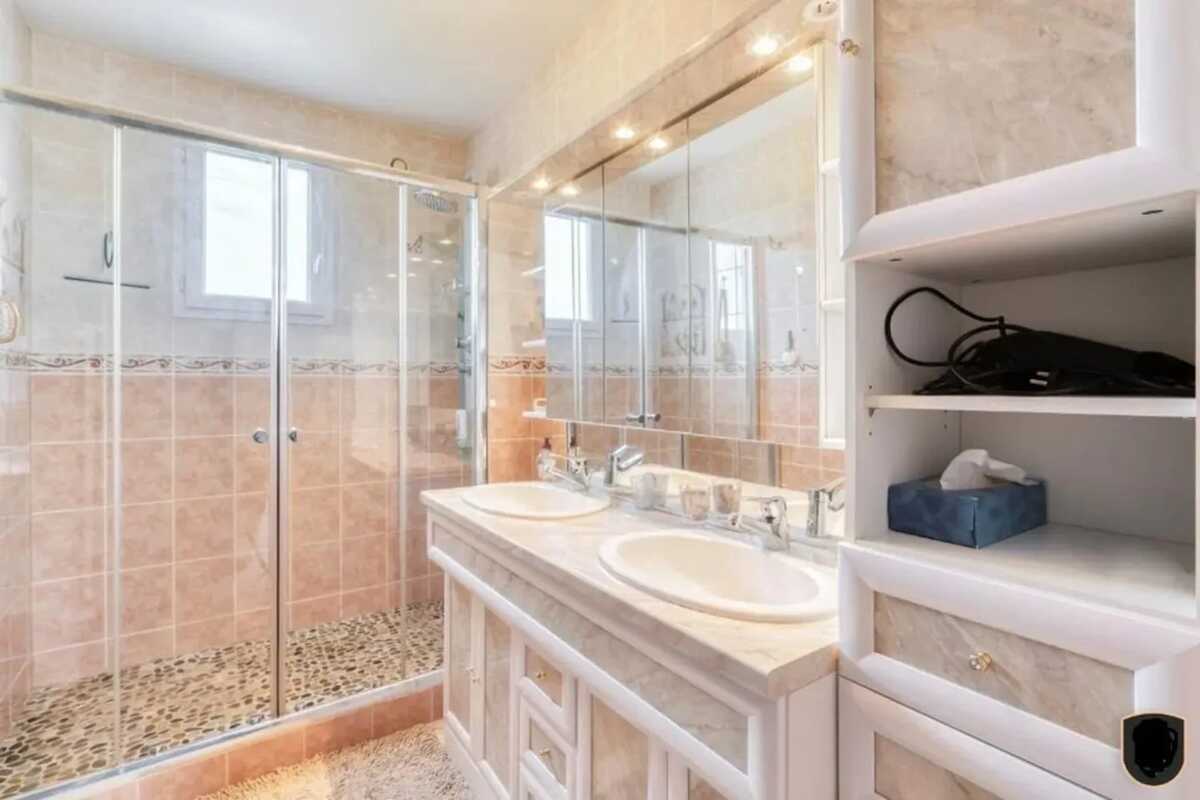 Villa 5 chambres Ranville, piscine privée & aire de jeux - Photo 20