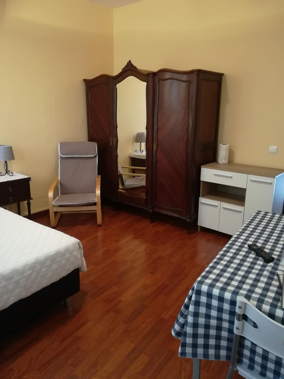 Studio 20 m² à Funchal avec terrasse et cuisine équipée - Photo 9