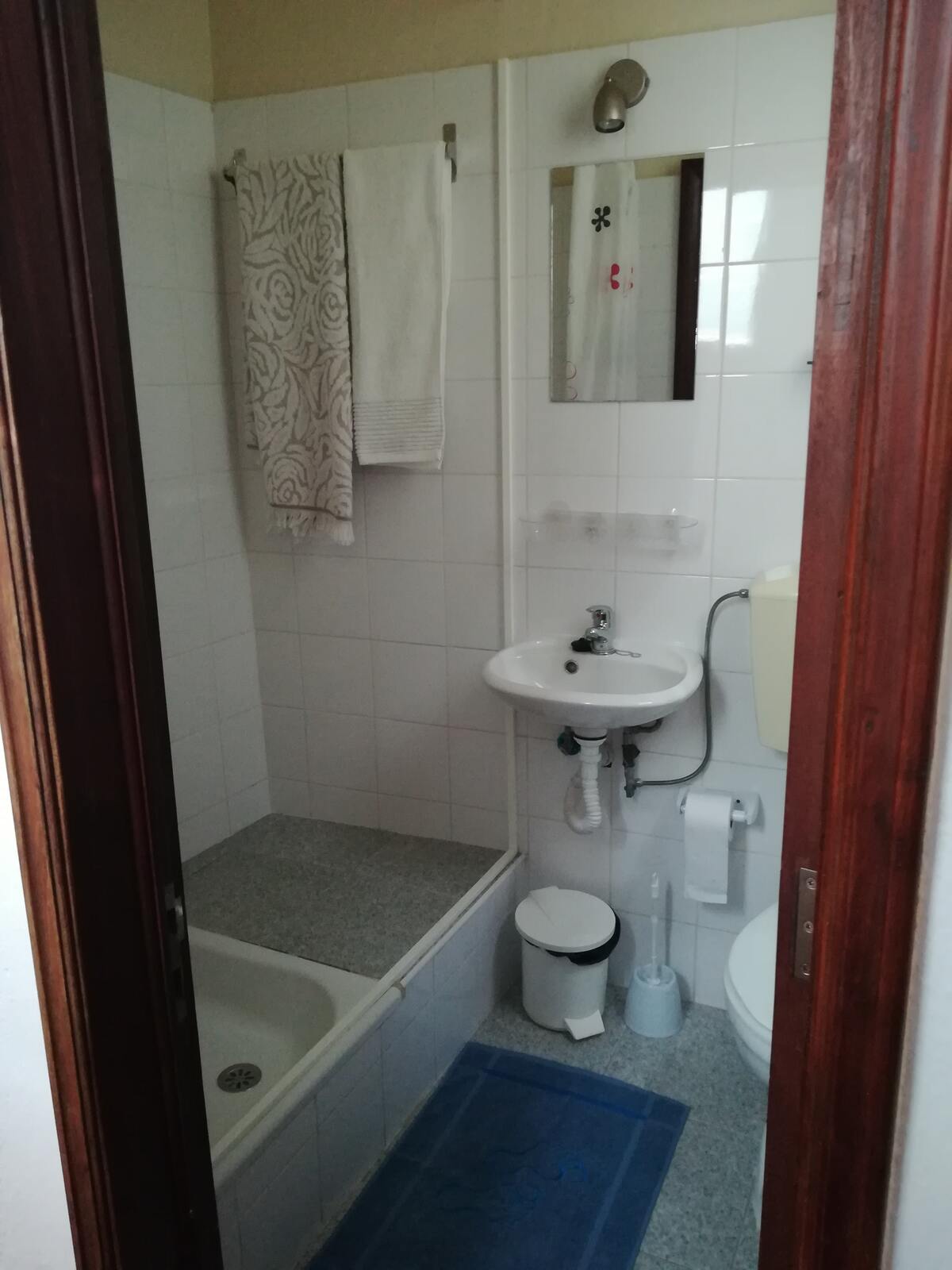 Studio 20 m² à Funchal avec terrasse et cuisine équipée - Photo 11