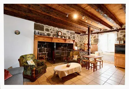 Maison confortable avec vue sur la montagne à Le Fau - Photo 5