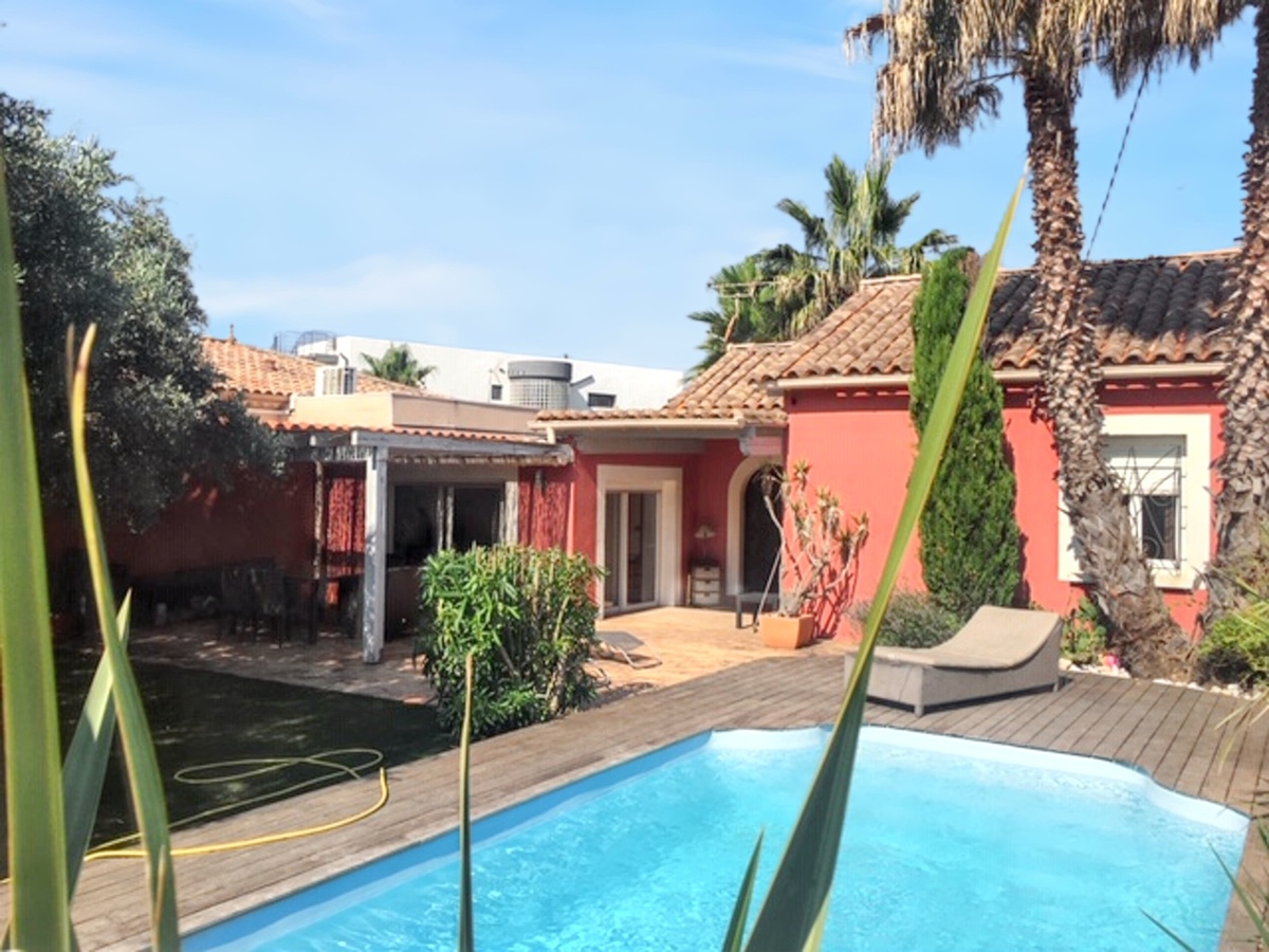 Villa 6 pers. à Agde : piscine privée & jardin - Photo 5