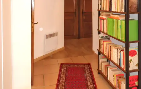 Maison avec vue montagne, cheminée et jardin clos à Coucouron : photo 12