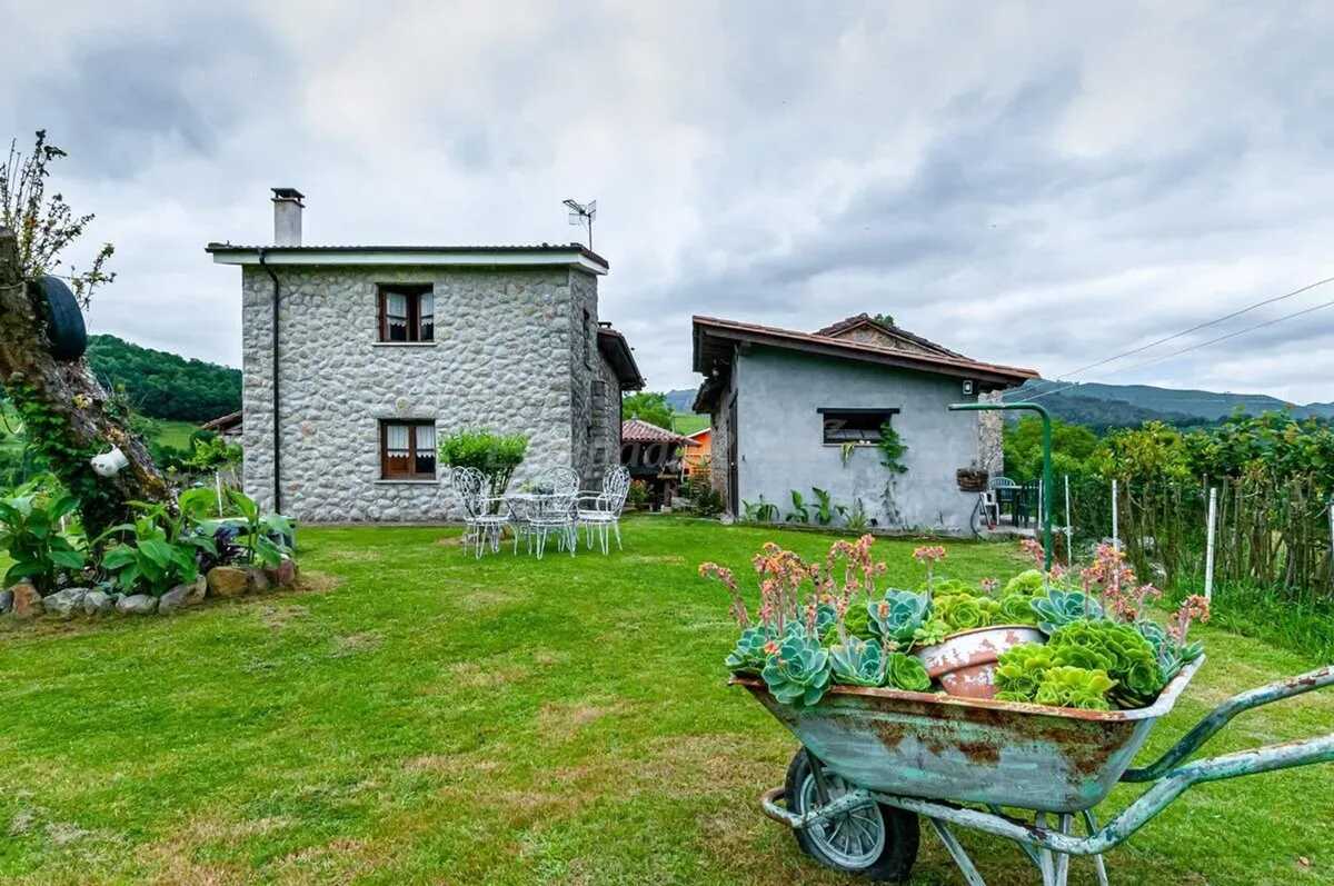 Maison 100 m² avec cheminée à Isongo - Photo 2