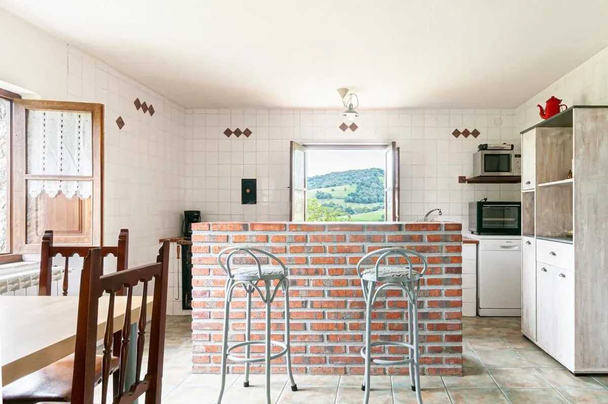 Maison 100 m² avec cheminée à Isongo - Photo 7