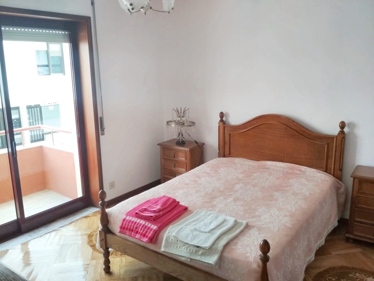 Appartement 87 m² avec cheminée à Espinho - Photo 2