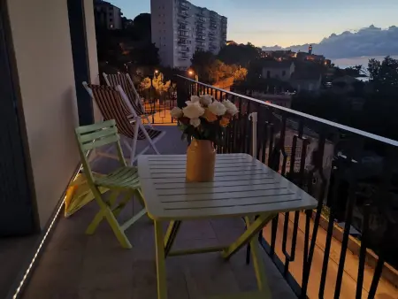 Appartement cosy avec vue sur la mer à Bastia - 60 m² - Photo 3