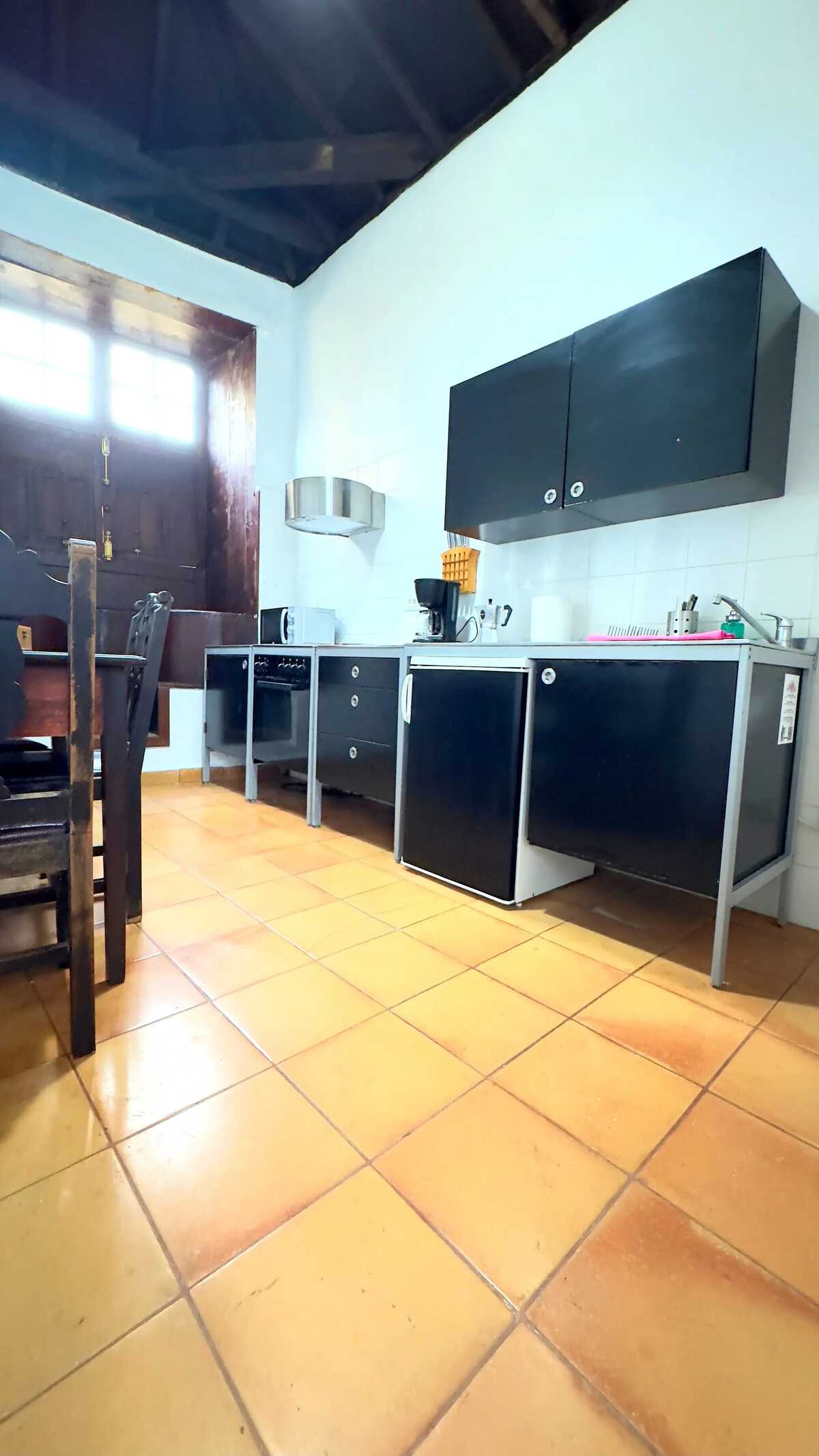 Maison 100 m² à Garachico, vue montagnes et terrasse - Photo 6