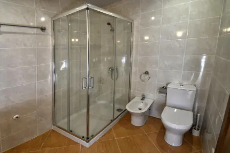 Villa Celorico de Basto : piscine privée 9 x 5 m, 6 chambres : photo 20