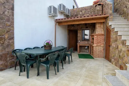 Villa Celorico de Basto : piscine privée 9 x 5 m, 6 chambres : photo 23