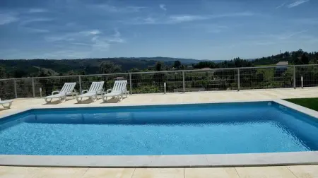 Villa Celorico de Basto : piscine privée 9 x 5 m, 6 chambres : photo 30