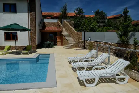 Villa Celorico de Basto : piscine privée 9 x 5 m, 6 chambres : photo 34