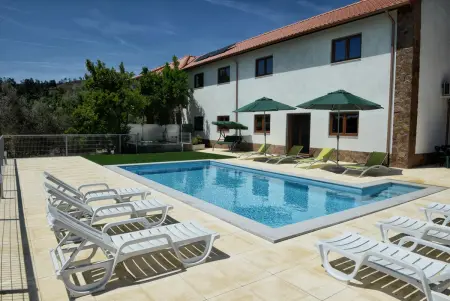 Villa Celorico de Basto : piscine privée 9 x 5 m, 6 chambres : photo 35