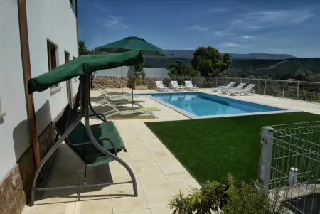 Villa Celorico de Basto : piscine privée 9 x 5 m, 6 chambres : photo 37