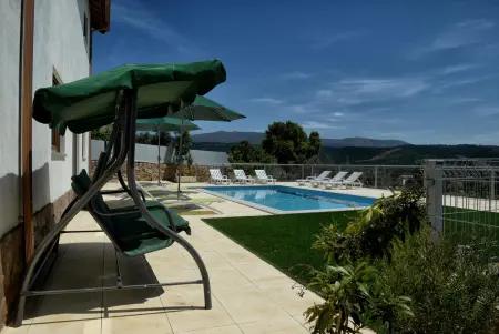 Villa Celorico de Basto : piscine privée 9 x 5 m, 6 chambres : photo 38