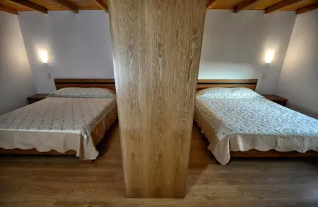 Villa Celorico de Basto : piscine privée 9 x 5 m, 6 chambres : photo 41