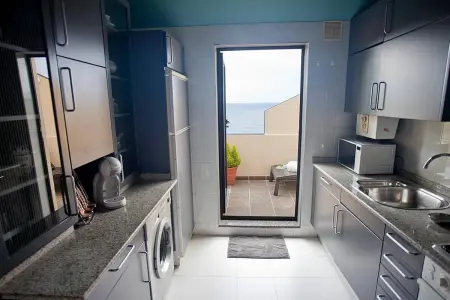 Appartement 3 chambres avec vue mer et jardin à Malpica : photo 4
