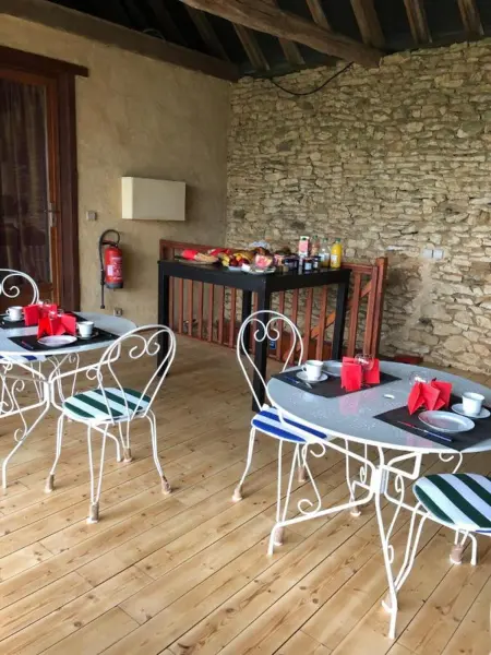 Villa 4 chambres avec piscine privée chauffée à Proissans : photo 4