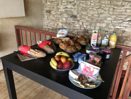 Villa 4 chambres avec piscine privée chauffée à Proissans : photo 22