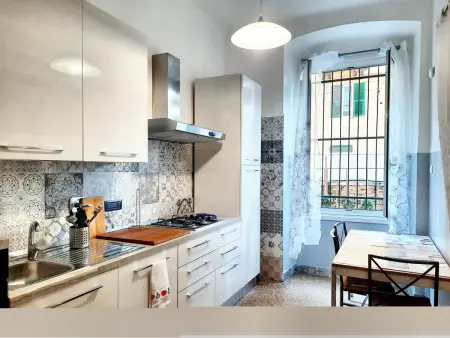 Appartement charmant à Genova - 70 m² - Parking inclus - Photo 4
