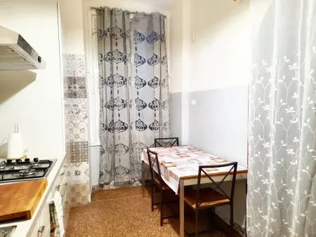 Appartement charmant à Genova - 70 m² - Parking inclus - Photo 8