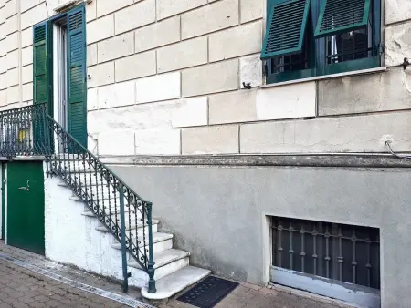 Appartement charmant à Genova - 70 m² - Parking inclus - Photo 14