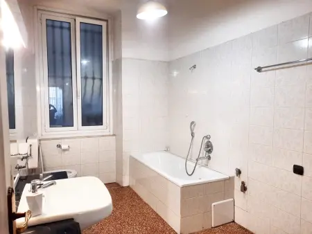 Appartement charmant à Genova - 70 m² - Parking inclus - Photo 35