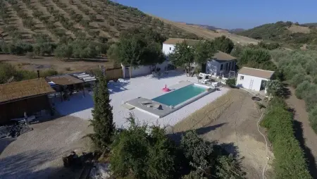Bungalow avec piscine privée et jardin clôturé à Madrigueras : photo 17