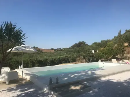 Bungalow avec piscine privée et jardin clôturé à Madrigueras : photo 18