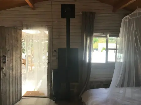 Bungalow avec piscine privée et jardin clôturé à Madrigueras : photo 20