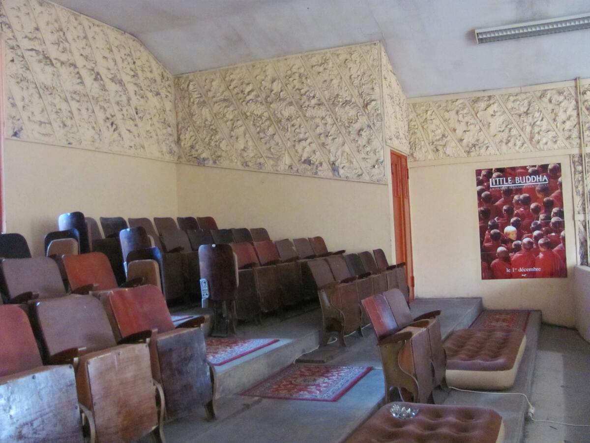 Ancien théâtre atypique, 6 chambres, jardin 500m² - Photo 14