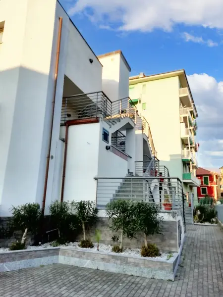 Appartement 100 m² avec terrasse privée à Chiavari, 2 chambres : photo 30