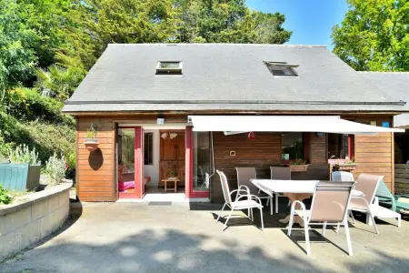 Location maison à Pluduno, Maison charmante à Pluduno avec barbecue