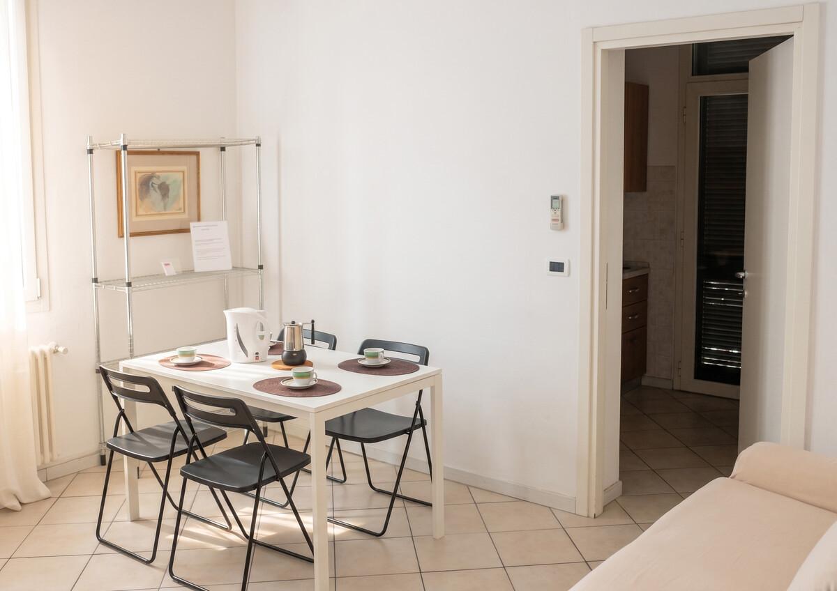 Appartement 2 chambres avec jardin clôturé à Bologne - Photo 3
