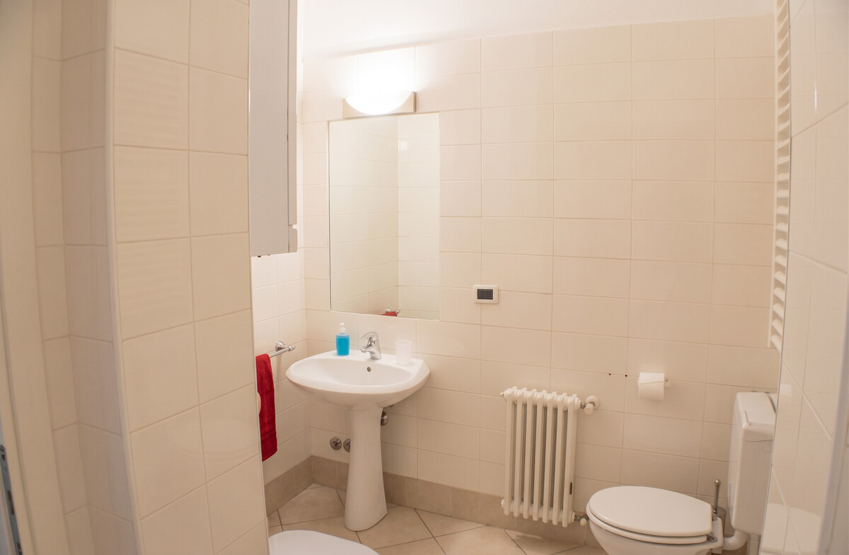 Appartement 2 chambres avec jardin clôturé à Bologne - Photo 11