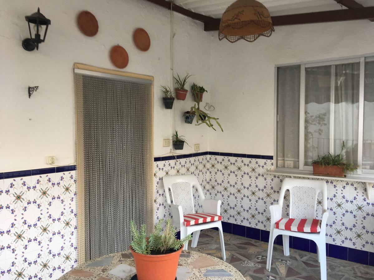 Maison 6 chambres à Albuñol, 10 personnes avec terrasse - Photo 4
