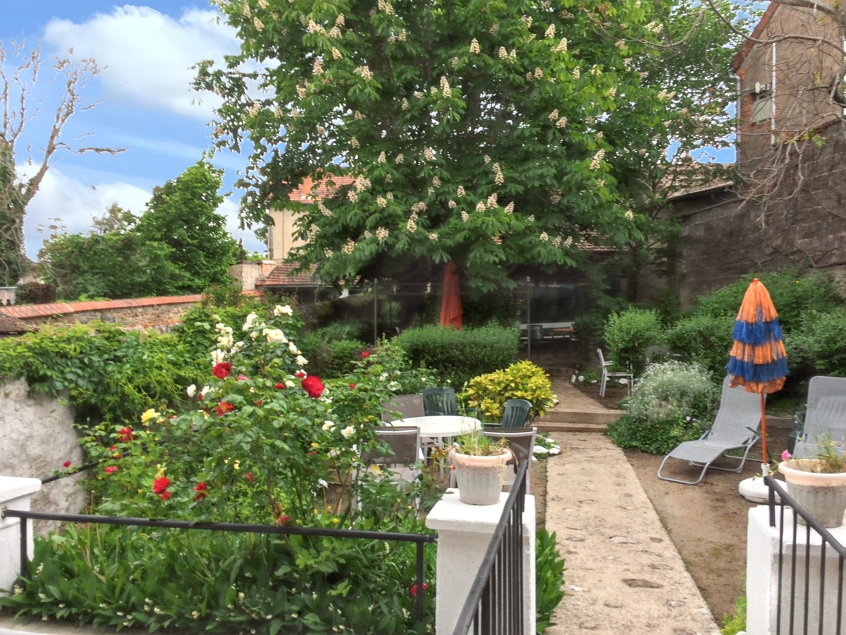 Studio 18 m² avec jardin clôturé à Néris-les-Bains - Photo 16