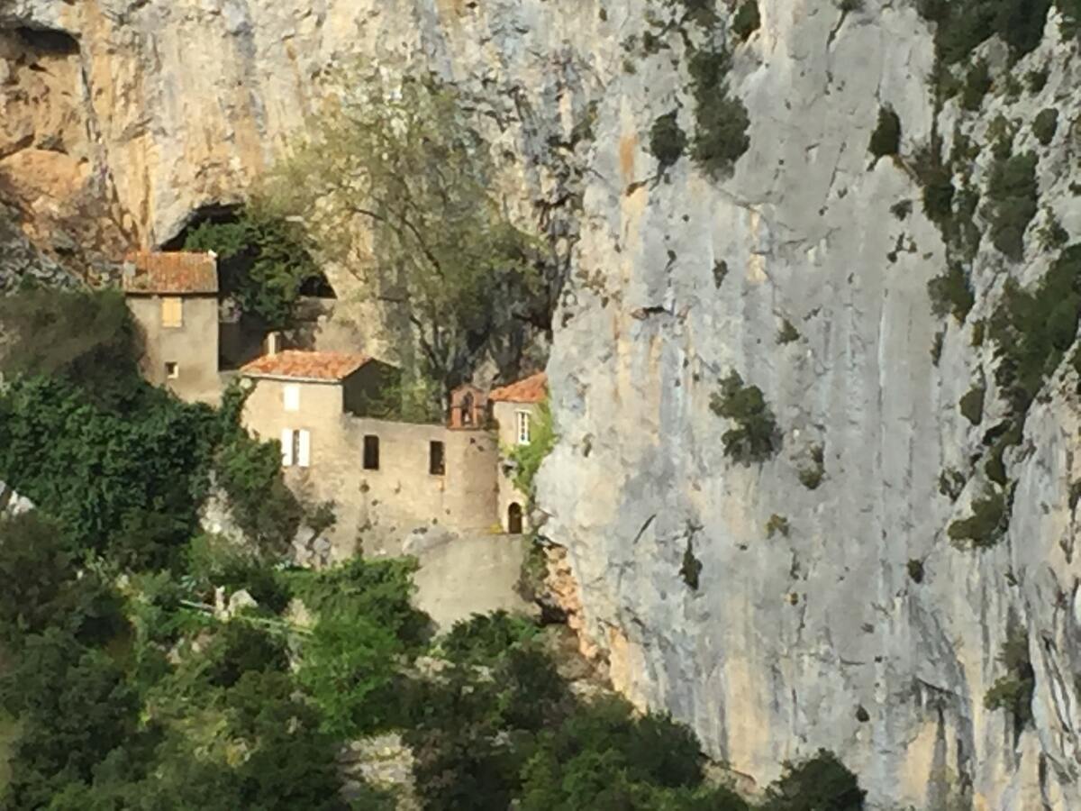Appartement 4 personnes avec terrasse montagne et piscine - Photo 20