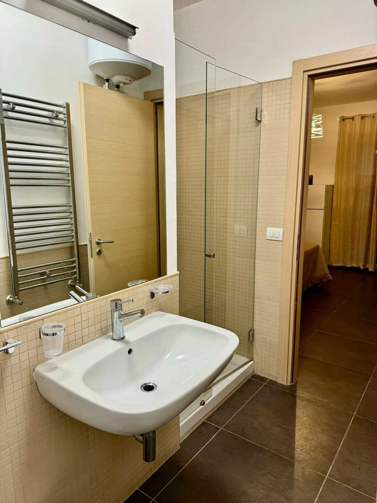 Studio 20 m² avec terrasse et parking à Salerno - Photo 5