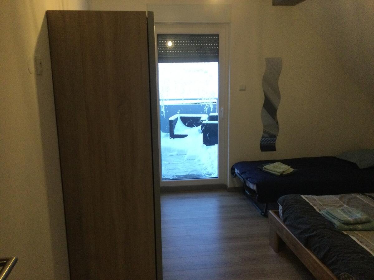 Appartement 60 m² avec terrasse, jardin et borne électrique - Photo 4
