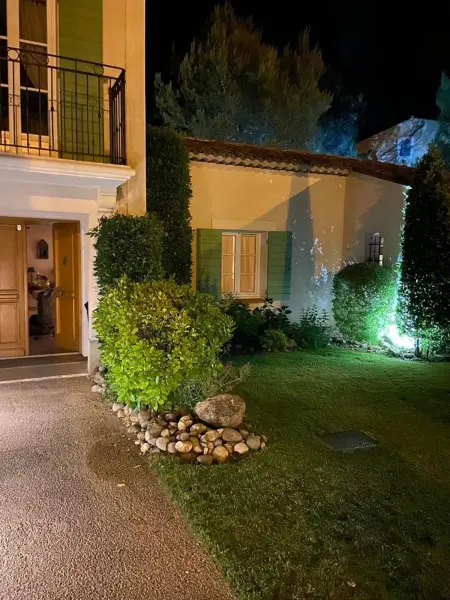 Villa de charme à Mallemort avec piscine privée chauffée : photo 3