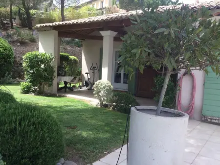 Villa de charme à Mallemort avec piscine privée chauffée : photo 31