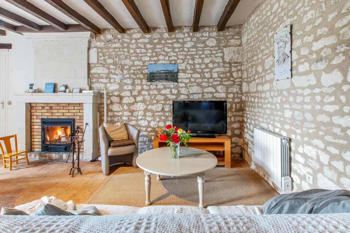 Maison 3 étoiles à Assay, jacuzzi et terrain de jeux - Photo 11
