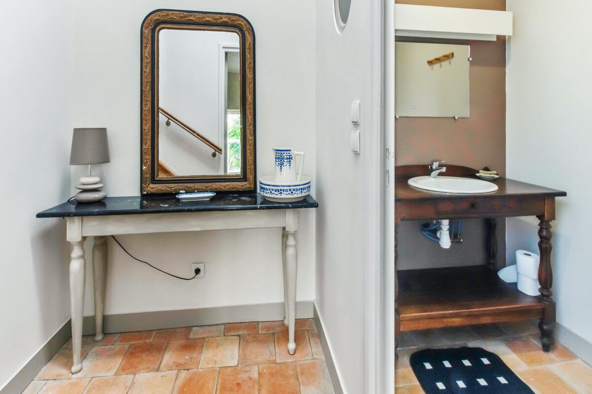 Maison 3 étoiles à Assay, jacuzzi et terrain de jeux - Photo 26