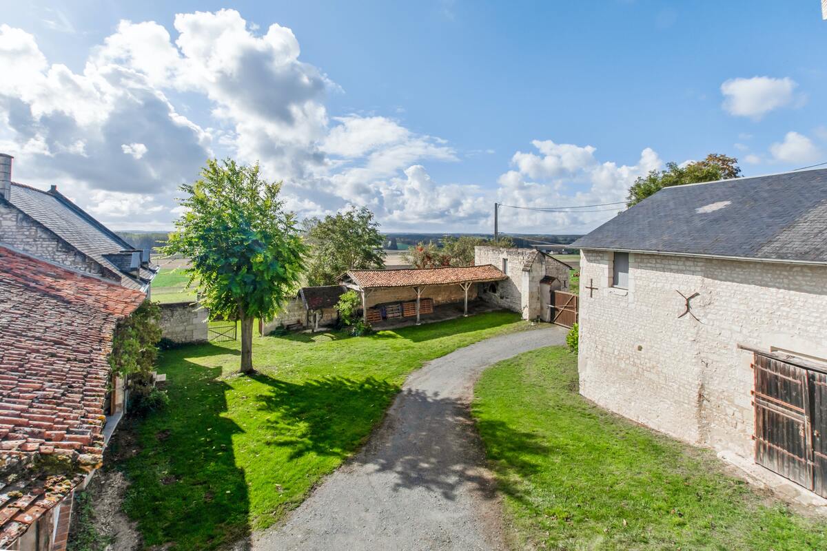 Maison 3 étoiles à Assay, jacuzzi et terrain de jeux - Photo 29
