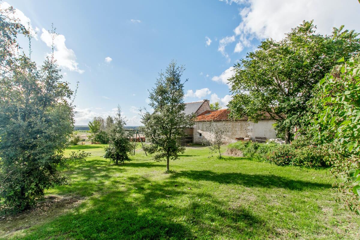 Maison 3 étoiles à Assay, jacuzzi et terrain de jeux - Photo 30