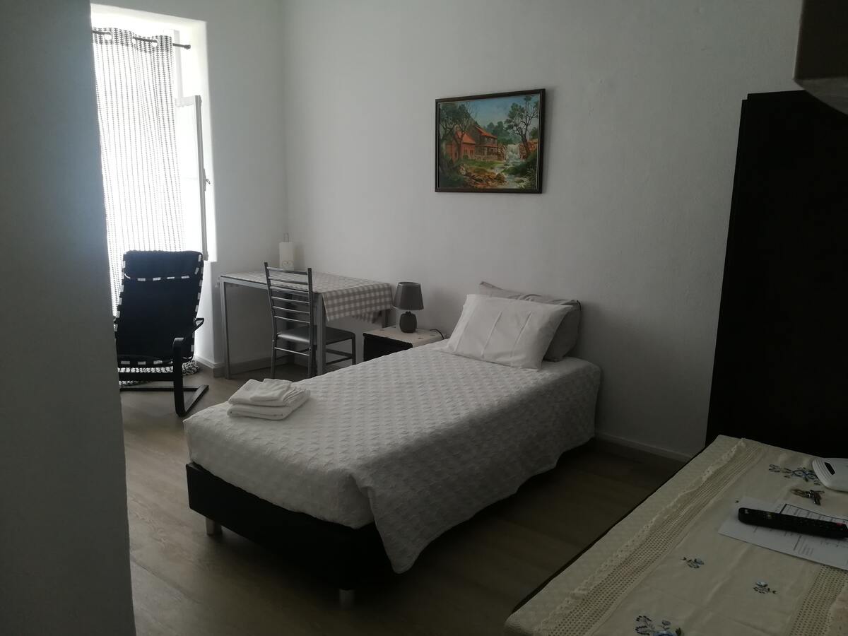 Studio 20 m² à Funchal avec terrasse ensoleillée - Photo 1